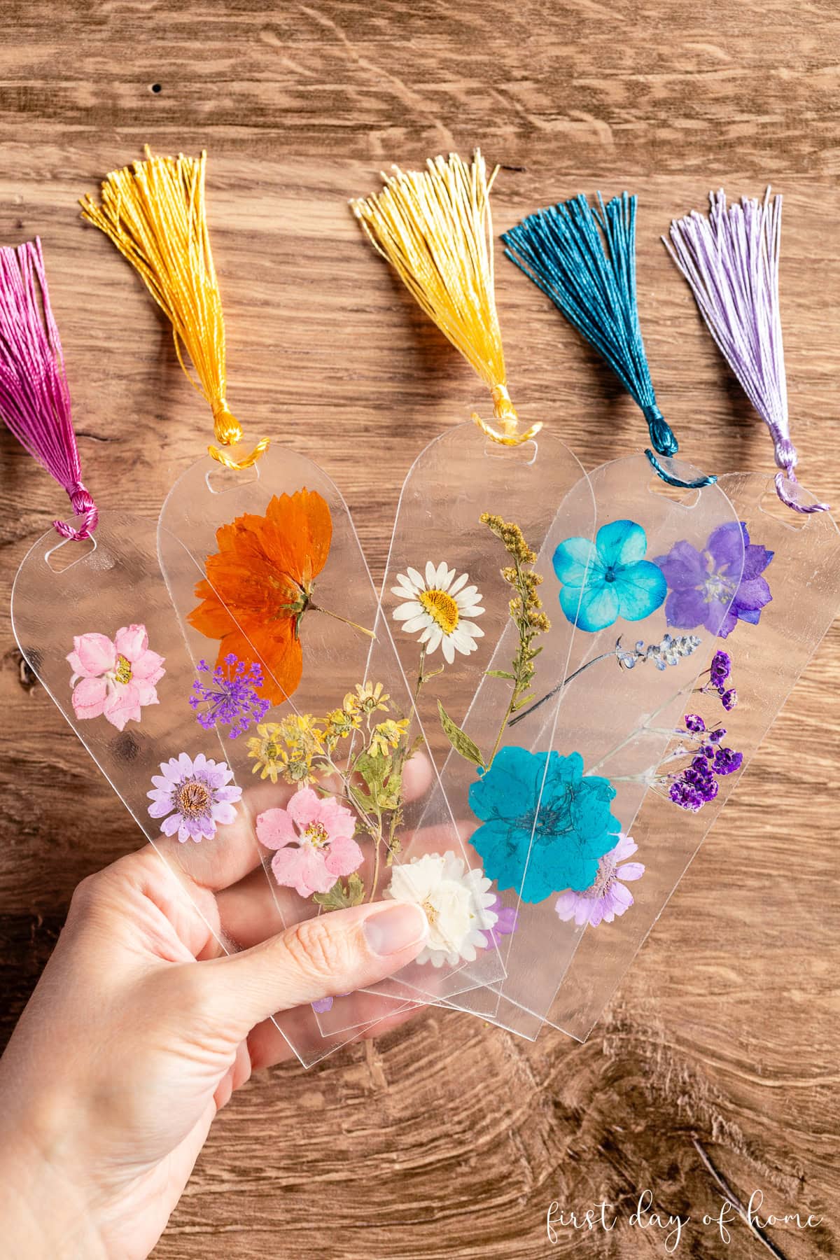 Acrylic bookmarks
