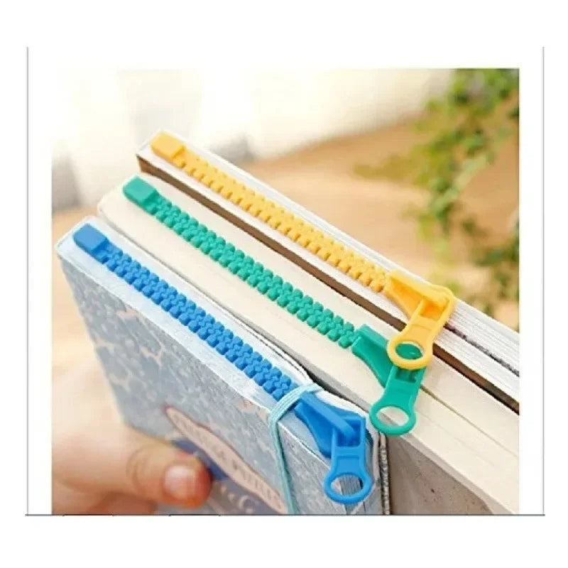 Zipmark Zipper Bookmark