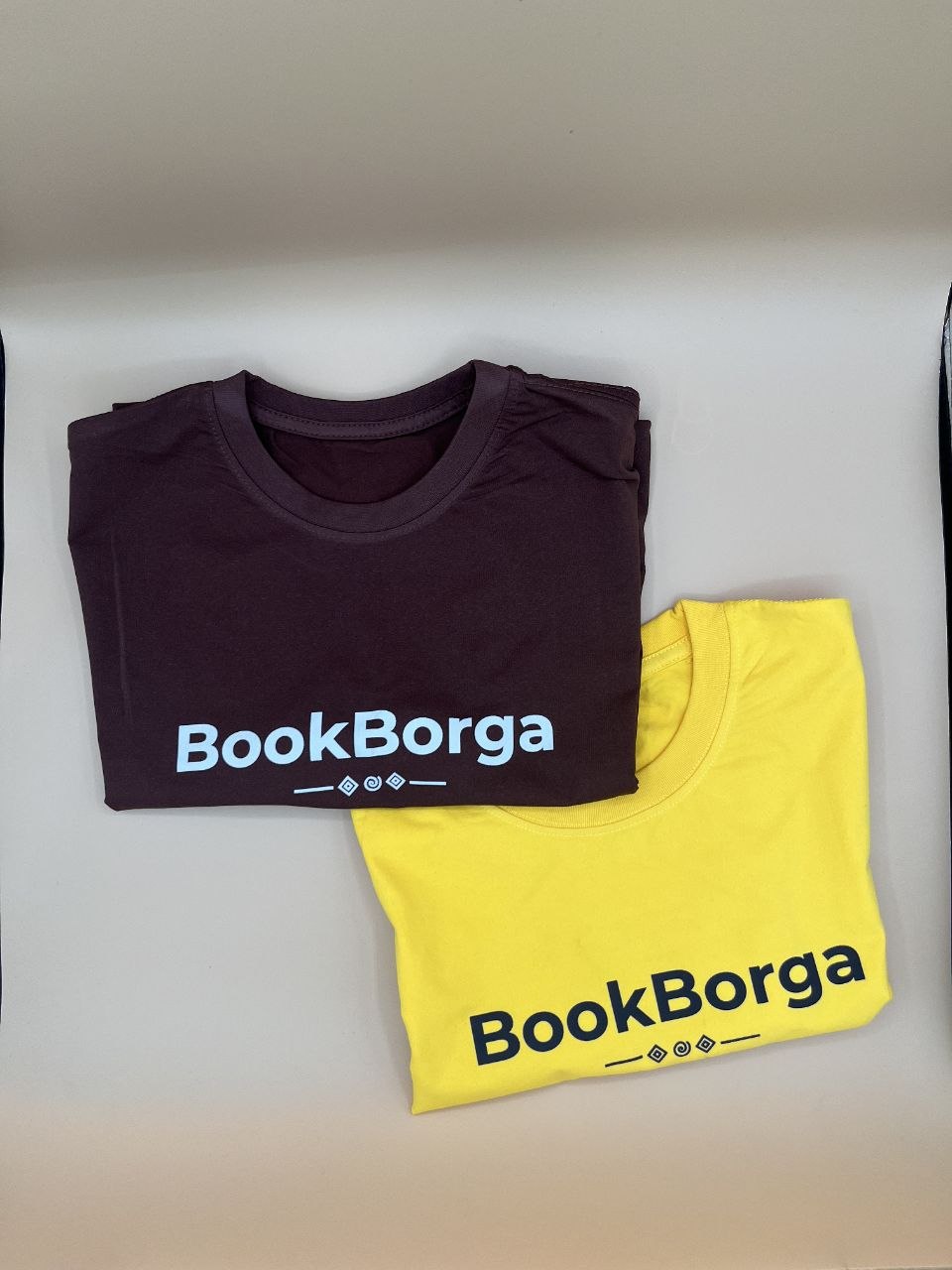 BookBorga Crop Tops