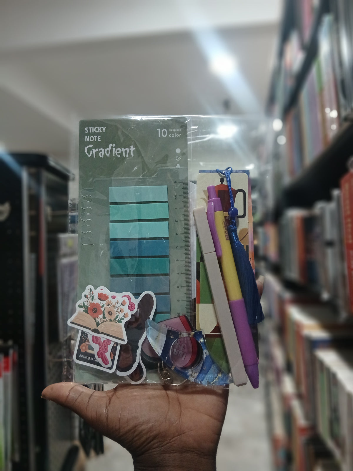 Assorted Reading accessories (Bundle1)