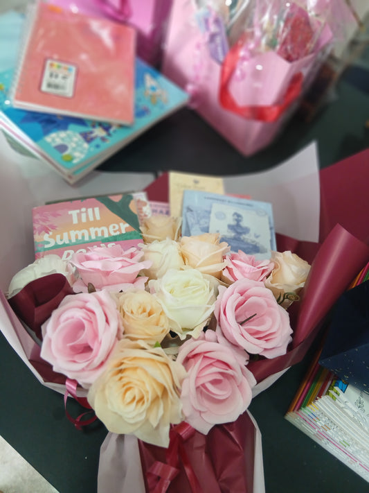 Luxury Plus Book-quet - City Reads Books and Stationery